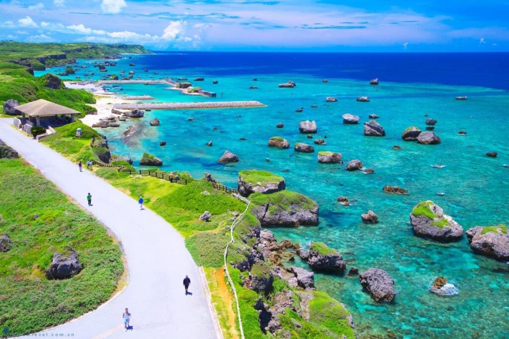 bãi biển Okinawa